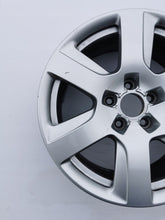 Load image into Gallery viewer, 1x Alufelge 17 Zoll 7.5&quot; 5x112 37ET Glanz Silber 4G0601025L Audi A6 C7 Rim Wheel