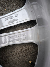 Laden Sie das Bild in den Galerie-Viewer, 1x Alufelge 18 Zoll 7.5" 5x112 8V0601025BL Audi A3 Rim Wheel FEL6660338092xe