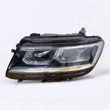 Laden Sie das Bild in den Galerie-Viewer, Frontscheinwerfer VW Tiguan 5NB941773B LED Links Scheinwerfer Headlight