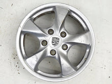 Laden Sie das Bild in den Galerie-Viewer, 4x Alufelge 17 Zoll 7.0&quot; 5x130 98636212606, 98636212401 Porsche 996 Boxster 986