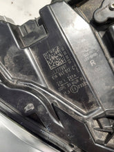 Laden Sie das Bild in den Galerie-Viewer, Frontscheinwerfer Audi Q2 81A941012C Rechts Scheinwerfer Headlight SCH5284385368ay