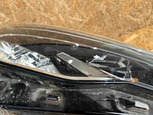 Load image into Gallery viewer, Frontscheinwerfer VW Golf VIII Variant I 5H1941006 Rechts Scheinwerfer Headlight SCH5154631707jz