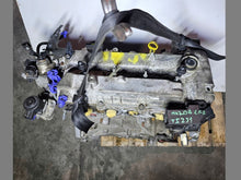 Laden Sie das Bild in den Galerie-Viewer, Motor Mazda I LF20 2.0 Benzin Engine Unkomplett MOT9228808463zb