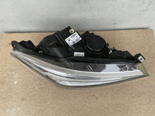 Laden Sie das Bild in den Galerie-Viewer, Frontscheinwerfer BMW F21 F20 7229678-09 1EL010741-22 Xenon Rechts Headlight