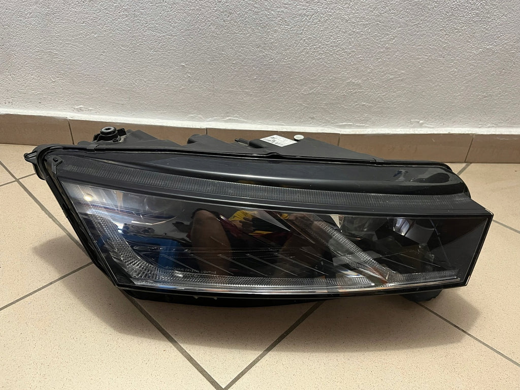 Frontscheinwerfer Skoda Octavia IV 5E4941016B LED Rechts Scheinwerfer Headlight SCH7737900951rl