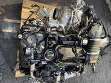 Laden Sie das Bild in den Galerie-Viewer, Motor Mercedes-Benz W213 W205 W206 OM654820 Diesel Engine Unkomplett MOT8132484733xx