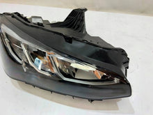 Laden Sie das Bild in den Galerie-Viewer, Frontscheinwerfer BMW 2 Active Tourer U06 5A42244-05 LED Rechts Headlight