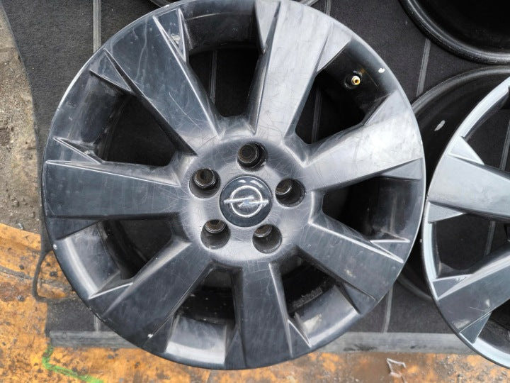 4x Alufelge 17 Zoll 7.0" 5x110 41ET Opel Signum Vectra Zafira Meriva Rim Wheel FEL4348402885cc