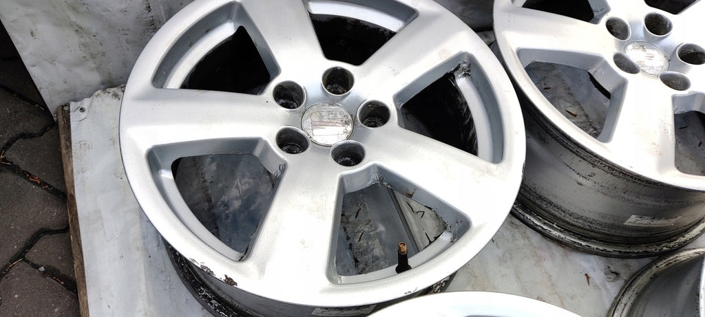 4x Alufelge 16 Zoll 7.0" 5x112 39ET Seat Rim Wheel FEL8576888280ze