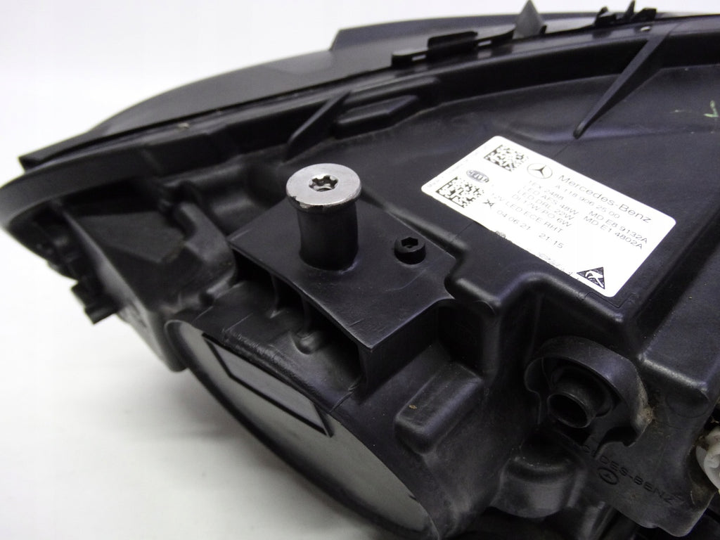 Frontscheinwerfer Mercedes-Benz Cla A1189062500 LED Rechts oder Links SCH9016949938tt