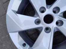 Load image into Gallery viewer, 1x Alufelge 17 Zoll 7.0" 5x114.3 35ET Glanz Schwarz KBA52937 Nissan Juke FEL4963171712fn