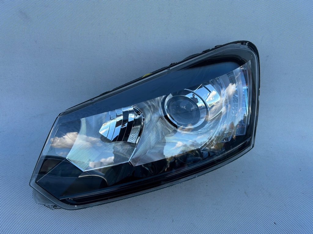 Frontscheinwerfer Skoda Yeti 5L1941015C Xenon Links Scheinwerfer Headlight SCH9268317305nx