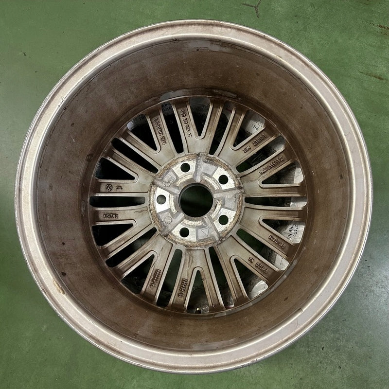 1x Alufelge 16 Zoll 6.5" 5x112 46ET Glanz Silber 5G0601025AT VW Rim Wheel FEL6155480504br