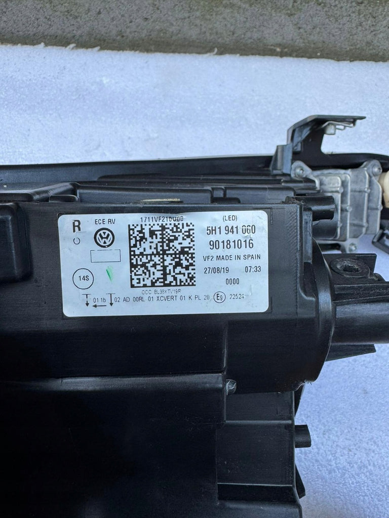 Frontscheinwerfer VW Golf VIII 5H1941060 Full LED Rechts Scheinwerfer Headlight SCH7458142481qq