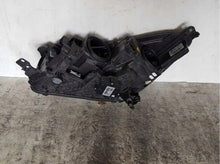 Laden Sie das Bild in den Galerie-Viewer, Frontscheinwerfer Ford Kuga 90156445 Xenon FALSE Scheinwerfer Headlight SCH2440837825nt