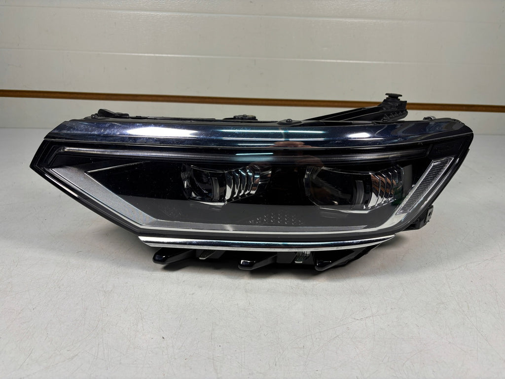 Frontscheinwerfer VW Passat B8 3G1941081P Ein Stück (Rechts oder Links) SCH6935044894of