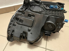 Load image into Gallery viewer, Frontscheinwerfer Mercedes-Benz W206 Rechts Scheinwerfer Headlight SCH5066562432na