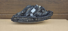 Laden Sie das Bild in den Galerie-Viewer, Frontscheinwerfer Mercedes-Benz W247 A2479063504 Links Scheinwerfer Headlight SCH3838483115zl