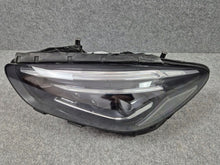 Laden Sie das Bild in den Galerie-Viewer, Frontscheinwerfer Mercedes-Benz W247 A2479061903 Full LED Links Headlight SCH2976059650so