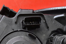 Laden Sie das Bild in den Galerie-Viewer, Frontscheinwerfer Renault Megane III Scenic 89902925 Rechts Headlight SCH5907282199rf