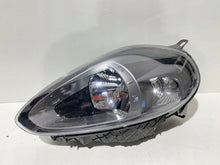 Laden Sie das Bild in den Galerie-Viewer, Frontscheinwerfer Fiat Punto 51855645 Links Scheinwerfer Headlight SCH4765969064ty