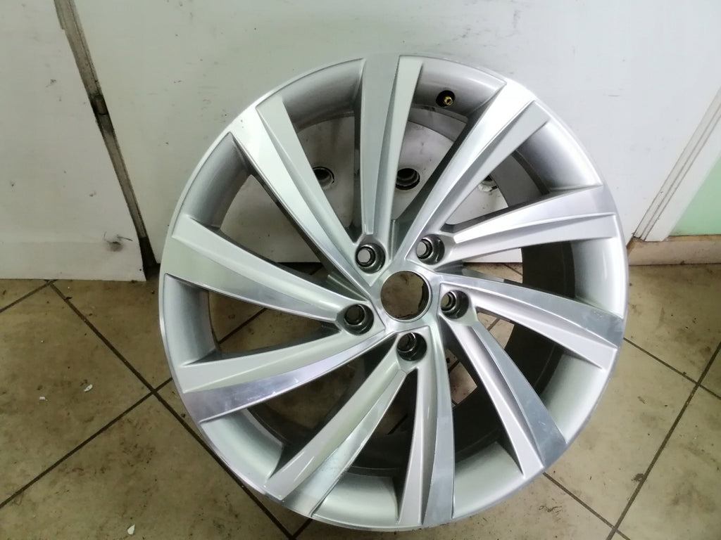1x Alufelge 18 Zoll 8.0" 5x112 48ET 5E0601025H Skoda Octavia Rim Wheel FEL2927698827yw