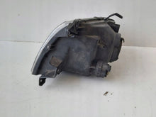 Laden Sie das Bild in den Galerie-Viewer, Frontscheinwerfer Mitsubishi Pajero III 100-87420 Rechts Scheinwerfer Headlight