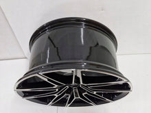 Laden Sie das Bild in den Galerie-Viewer, 1x Alufelge 20 Zoll 9.5" 5x112 BMW Rim Wheel FEL3832273027pj