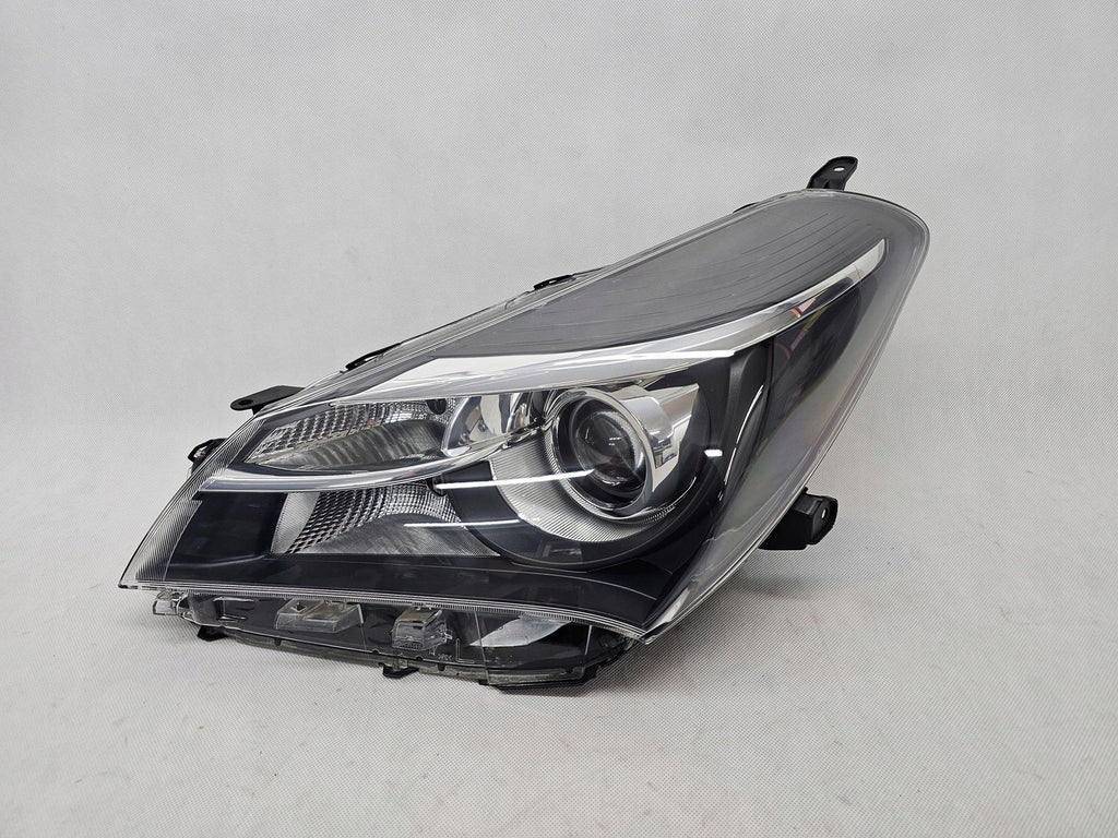 Frontscheinwerfer Toyota Yaris SPP11883 Links Scheinwerfer Headlight
