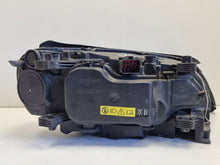 Laden Sie das Bild in den Galerie-Viewer, Frontscheinwerfer Volvo V70 III 31283915 Xenon Links Scheinwerfer Headlight