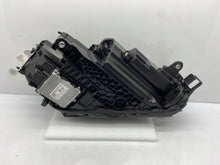 Laden Sie das Bild in den Galerie-Viewer, Frontscheinwerfer Skoda Superb I 3P1941015B LED Links Scheinwerfer Headlight SCH4003650642bq
