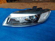 Laden Sie das Bild in den Galerie-Viewer, Frontscheinwerfer Audi Q7 4L0941003 Xenon Links Scheinwerfer Headlight SCH9193850782vy