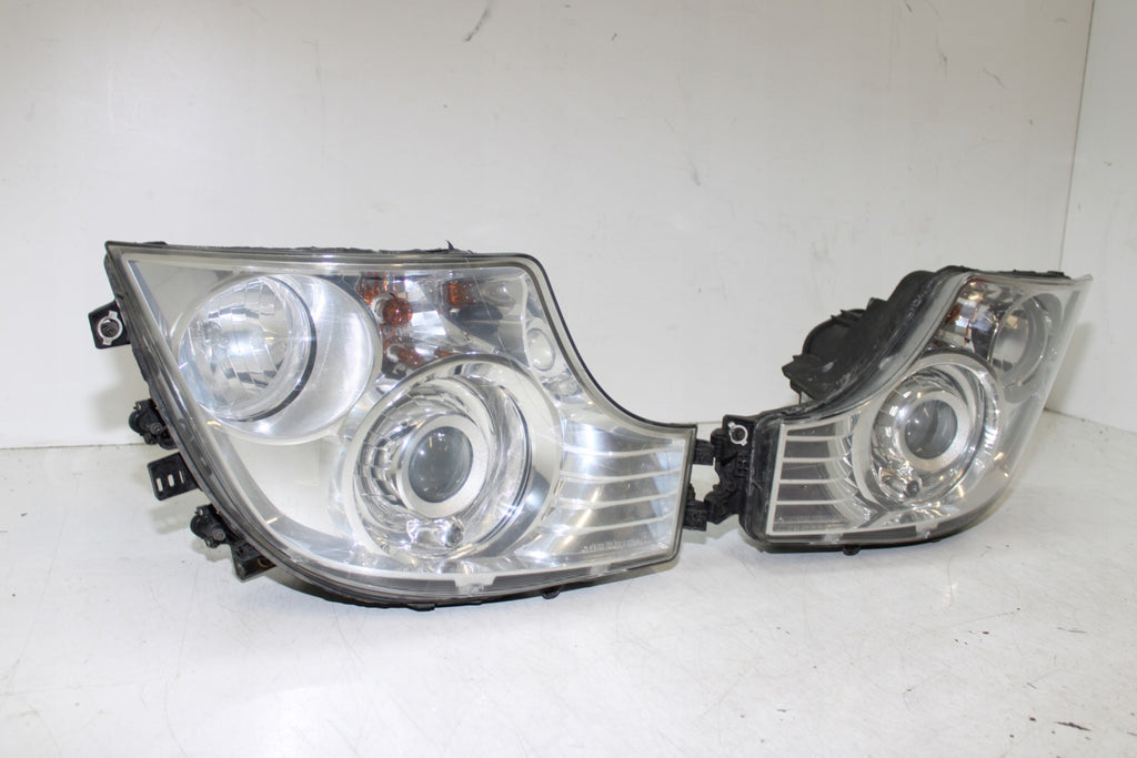 Frontscheinwerfer Mercedes-Benz A9608200639 Xenon Ein Satz Headlight SCH8630825525ka