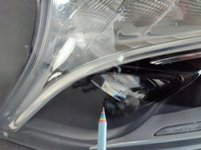 Laden Sie das Bild in den Galerie-Viewer, Frontscheinwerfer Mercedes-Benz Vito W447 A4479069700 LED Links Headlight