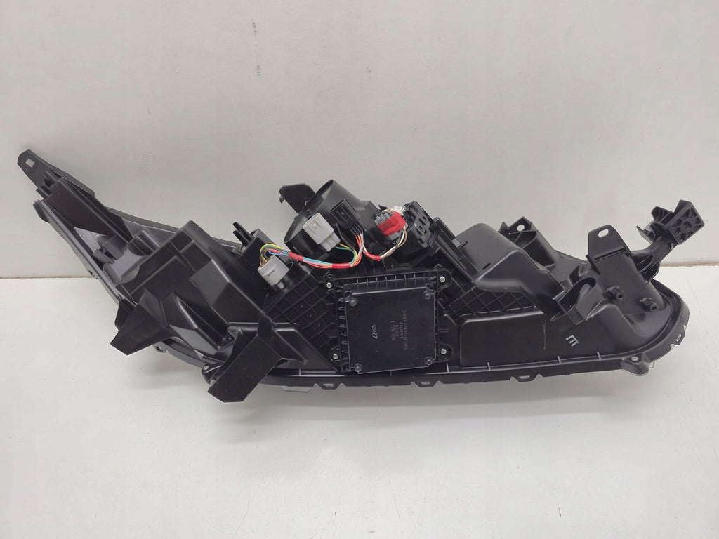 Frontscheinwerfer Mitsubishi Eclipse Cross LED Ein Stück (Rechts oder Links)