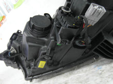 Laden Sie das Bild in den Galerie-Viewer, Frontscheinwerfer Mitsubishi Outlander III 8301C8-54 Rechts Headlight