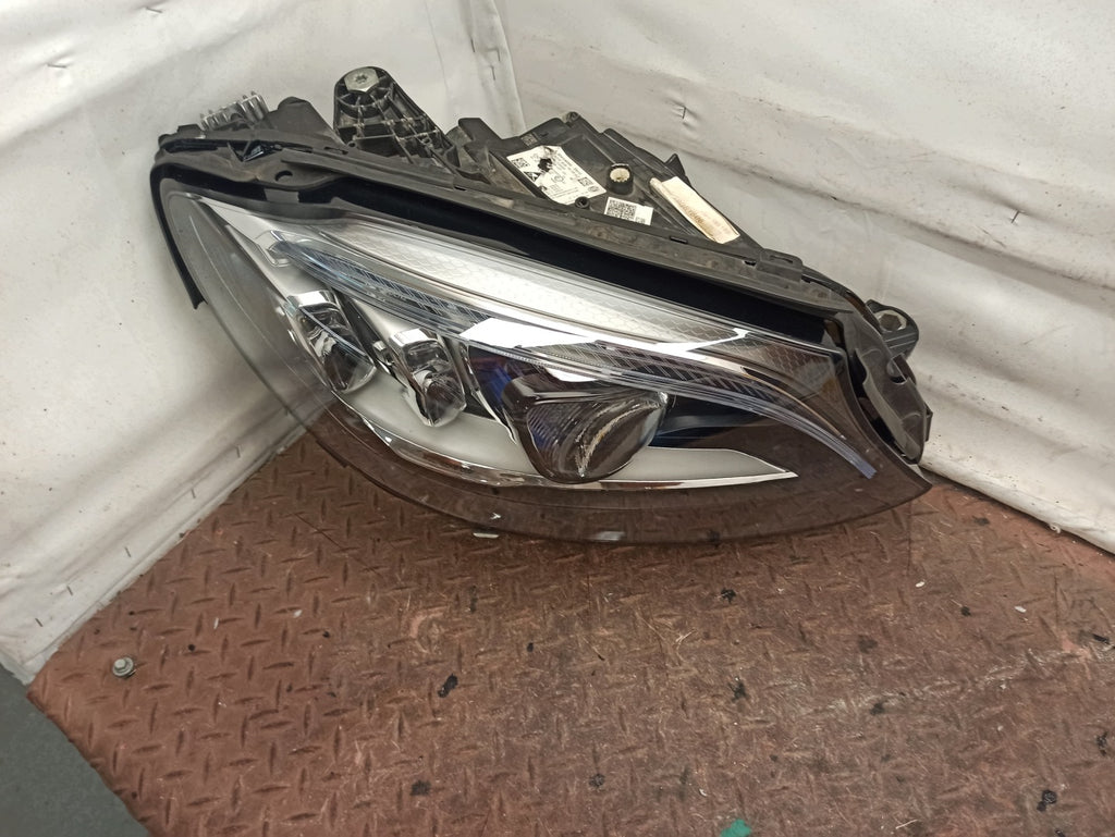 Frontscheinwerfer Mercedes-Benz W205 A2059061606KZ 85122000 Full LED Rechts SCH9028674720gd