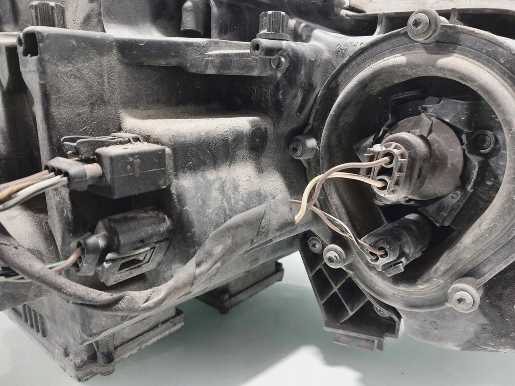 Frontscheinwerfer Mercedes-Benz W211 15435901 Links Scheinwerfer Headlight SCH3441164808bj