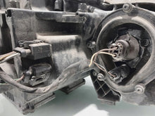 Load image into Gallery viewer, Frontscheinwerfer Mercedes-Benz W211 15435901 Links Scheinwerfer Headlight SCH3441164808bj