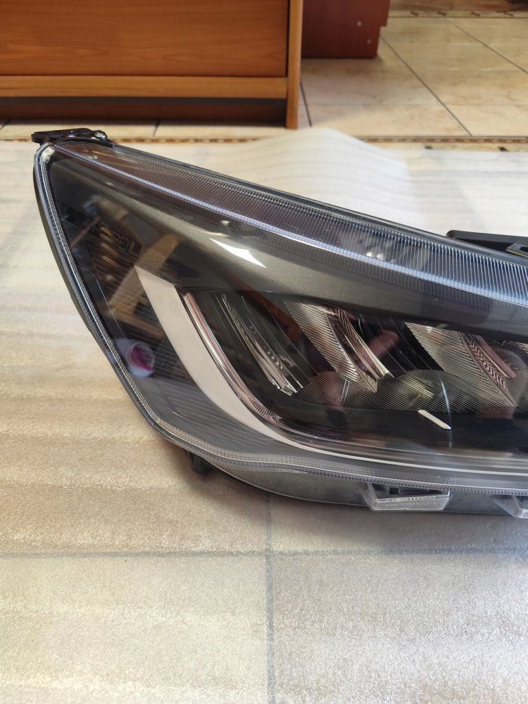 Frontscheinwerfer Ford NX7B-13E014-CD Rechts Scheinwerfer Headlight SCH9207675823zj