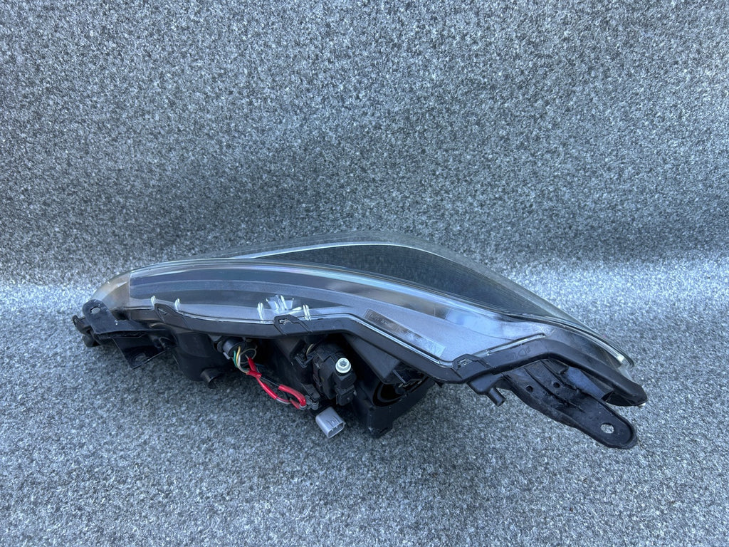 Frontscheinwerfer Toyota Yaris Rechts Scheinwerfer Headlight SCH1240265618ij