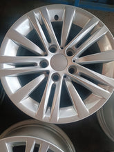 Laden Sie das Bild in den Galerie-Viewer, 4x Alufelge 16 Zoll 7.0" 5x120 6783629 BMW Rim Wheel FEL5011772310jv