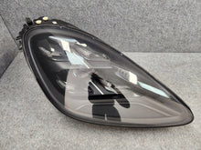 Laden Sie das Bild in den Galerie-Viewer, Frontscheinwerfer Porsche Cayenne 9Y0941036L LED Rechts Scheinwerfer Headlight SCH7018493543iu
