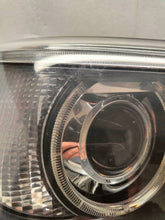Laden Sie das Bild in den Galerie-Viewer, Frontscheinwerfer BMW 5 E60 Xenon Rechts Scheinwerfer Headlight SCH5200926979vo