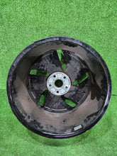 Laden Sie das Bild in den Galerie-Viewer, 1x Alufelge 19 Zoll 5x112 11A601025 VW Id.4 Rim Wheel FEL9301913552pn