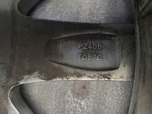 Load image into Gallery viewer, 1x Alufelge 17 Zoll 7.0&quot; 5x100 45ET PZ406-T067C Toyota Avensis Rim Wheel
