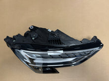 Laden Sie das Bild in den Galerie-Viewer, Frontscheinwerfer Audi A3 8Y0941033D 8Y0941034D LED Ein Satz Headlight SCH9903760293zq