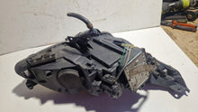 Laden Sie das Bild in den Galerie-Viewer, Frontscheinwerfer Citroën C4 I 9646894280 Xenon Ein Satz Scheinwerfer Headlight