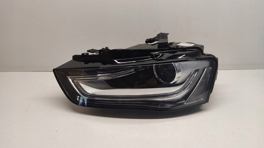 Frontscheinwerfer Audi A4 B8 8K0941005C Xenon Links Scheinwerfer Headlight