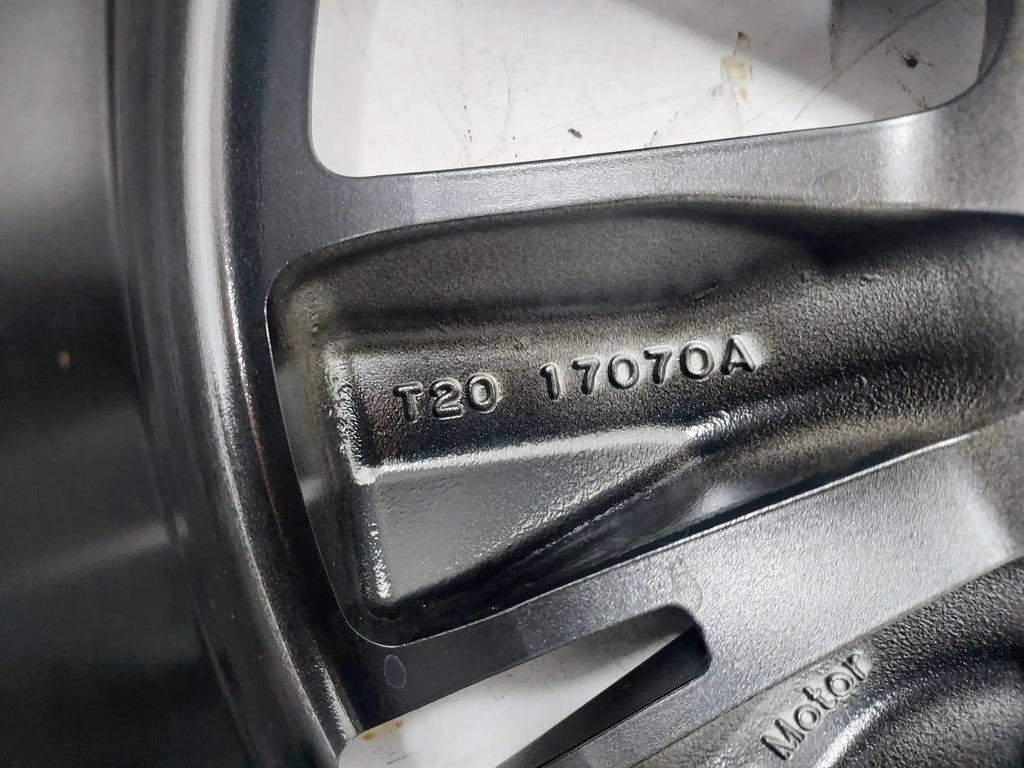 1x Alufelge 17 Zoll 7.0" 5x114.3 45ET T2017070A Honda Civic Rim Wheel